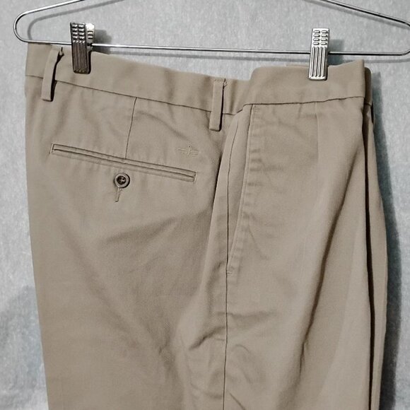 NEW-DUCKERS-38" X41" CLASSIC FIT/ROSE OFF BEIGE - Picture 2 of 6